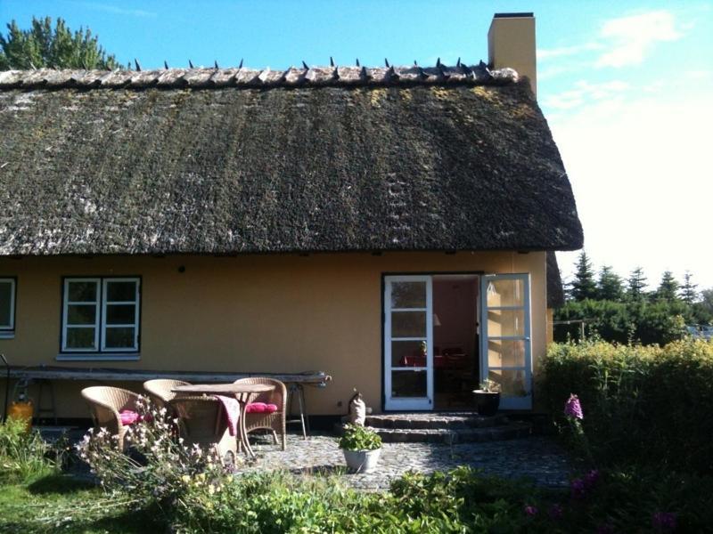 Grastenhus Guesthouse Thuro By Exterior photo