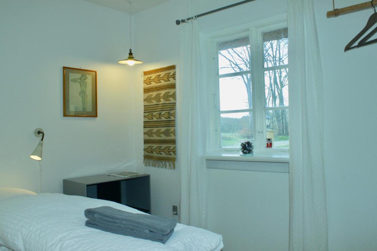 Grastenhus Guesthouse Thuro By Exterior photo